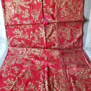 Unused - Crate&Barrel Red Gold Harvest Tablecloth 60"x84" + Six Napkins
